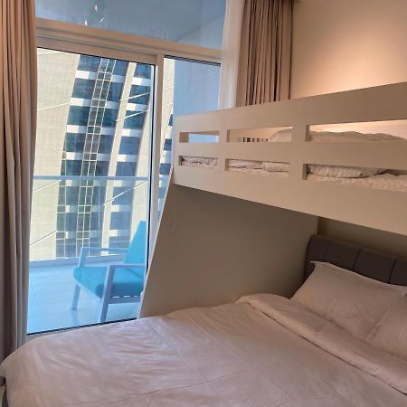 New Luxury Modern Canal View. Apartment Dubai Exterior photo