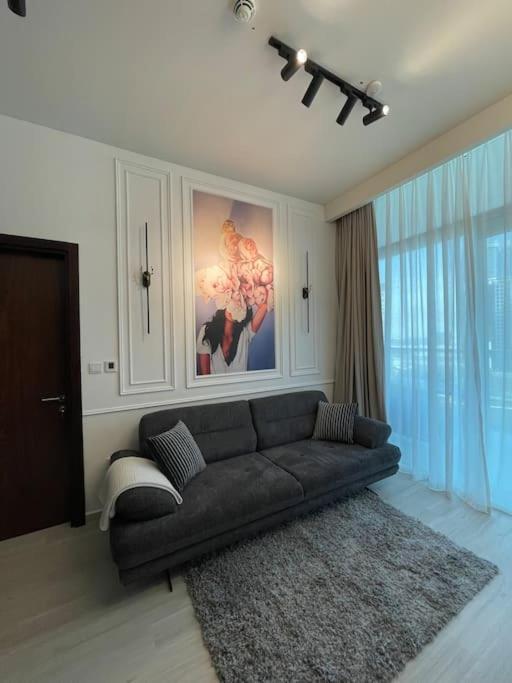 New Luxury Modern Canal View. Apartment Dubai Exterior photo